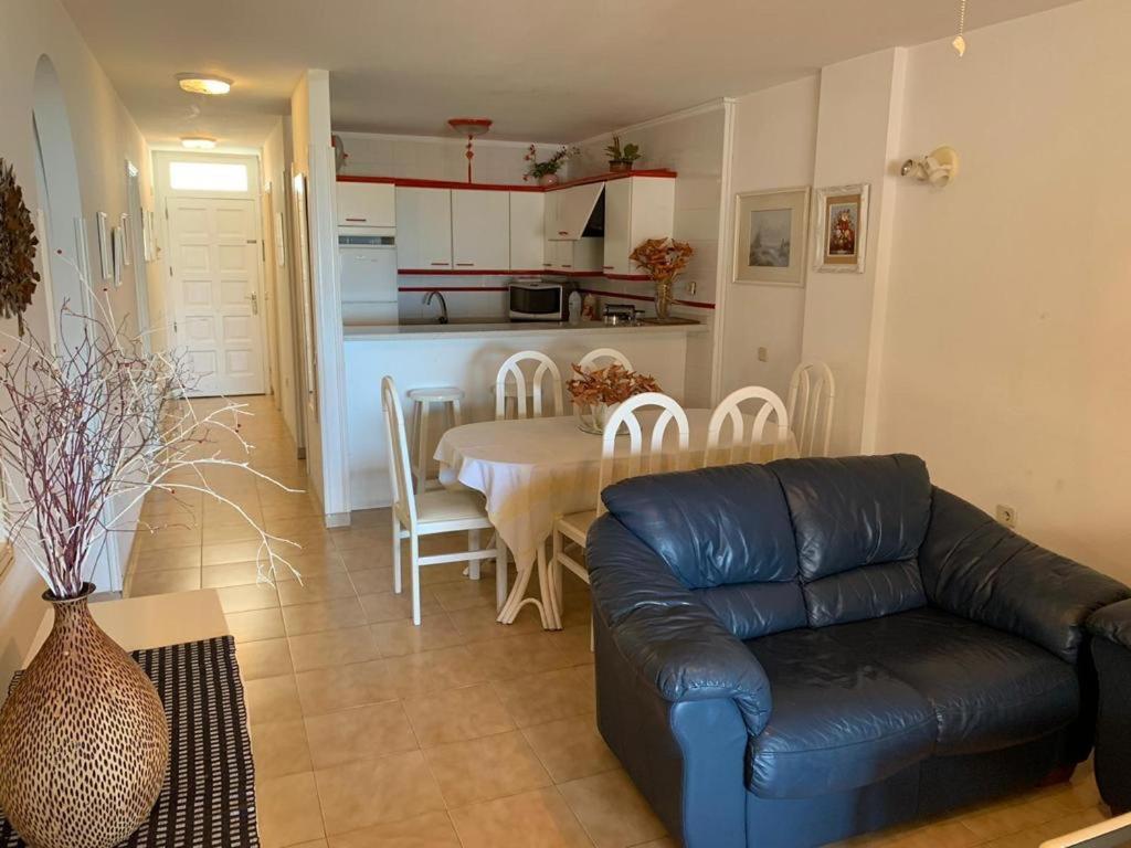Views To The Infinite Sea In Los Cristianos لوس كريستيانوس المظهر الخارجي الصورة